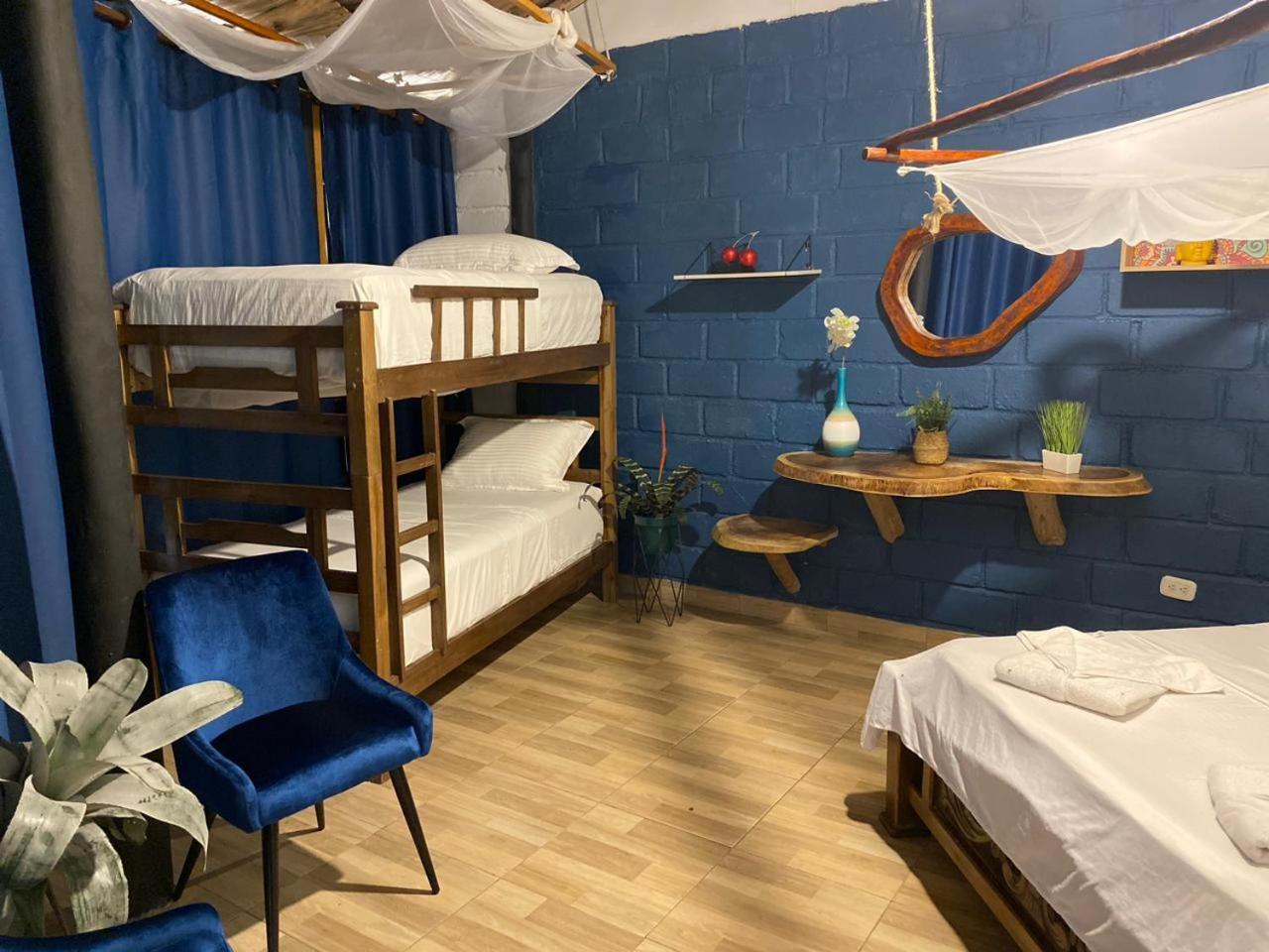 פאלומינו Bikini Hotel & Pool מראה חיצוני תמונה